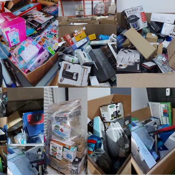 Toronto Liquidation Sale - Picture 2 of 7